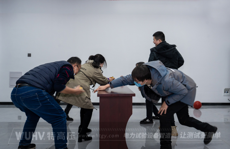 不忘初心，再創(chuàng)輝煌&mdash;&mdash;武漢特高壓2023年度年會(huì)現(xiàn)場(chǎng)！(圖17)